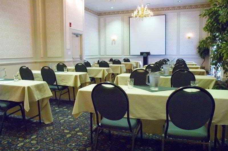 Best Western Plus Chelmsford Inn Екстериор снимка