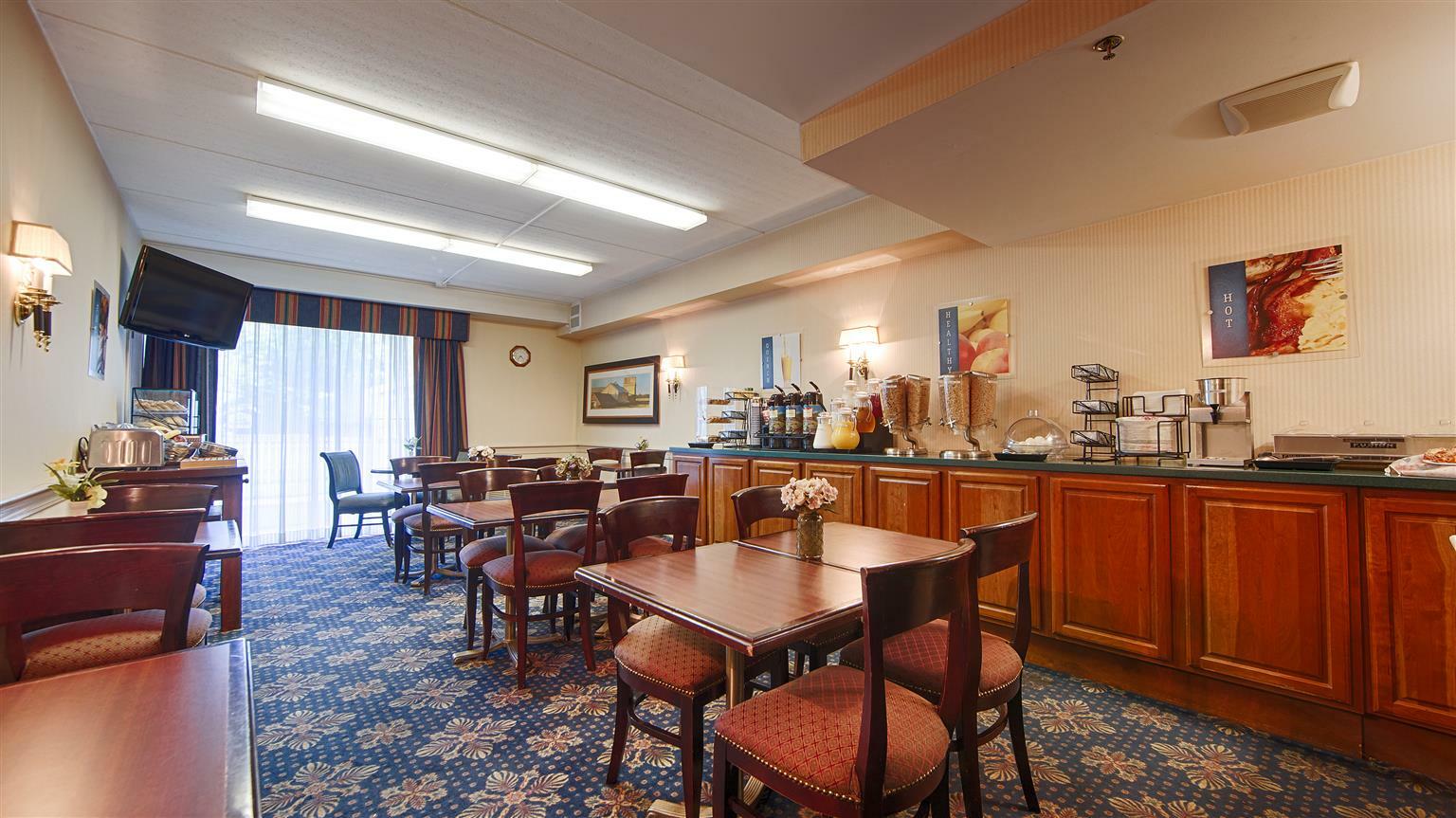 Best Western Plus Chelmsford Inn Екстериор снимка